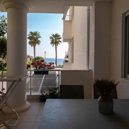 Beachfront Sion Appartement