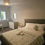 Beachfront Sion *