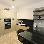 Daire Beachfront Sion