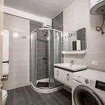 Beachfront Sion Daire *