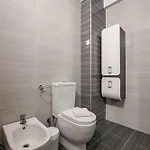 Beachfront Sion Daire