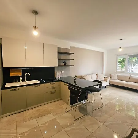 아파트 Beachfront Sion Sarandë