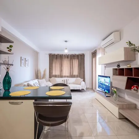 Beachfront Sion Apartment Sarande